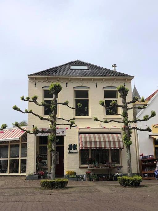 Welkom In Dekreek V59, Dem Freundlichen Ferienhaus Брёйниссе Экстерьер фото