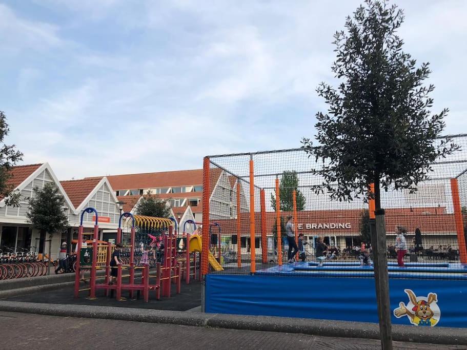 Welkom In Dekreek V59, Dem Freundlichen Ferienhaus Брёйниссе Экстерьер фото